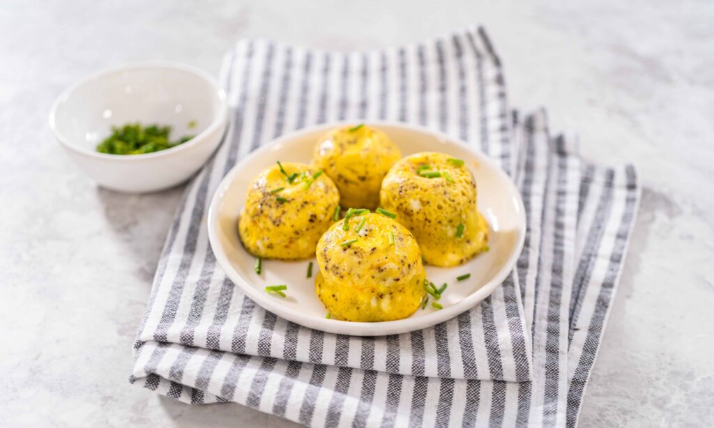 Sous Vide Egg Bites (Egg White & Red Pepper) high protein fast food